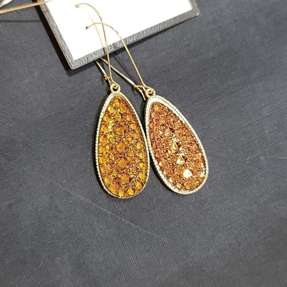 BRAND CATHERINE MALANDRINO FLAT TEARDROP DANGLE SPARKLY GLITTER CHARM EARRINGS